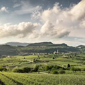  Farm stay Le Bignele Italy
