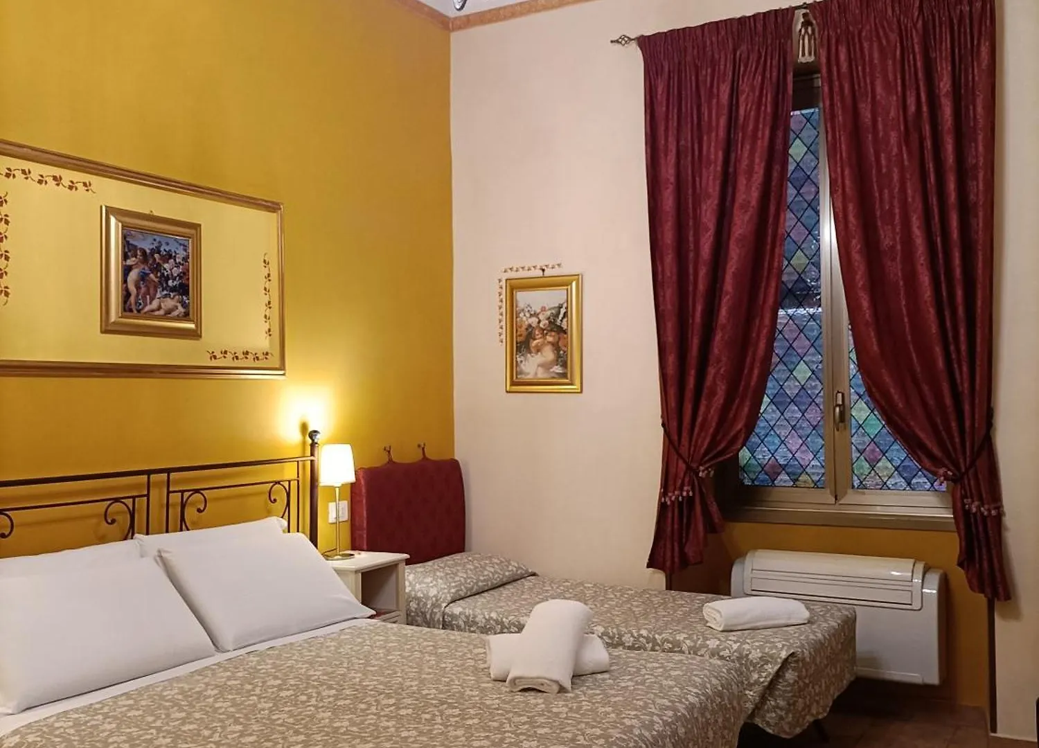Rossi Hotel Rome