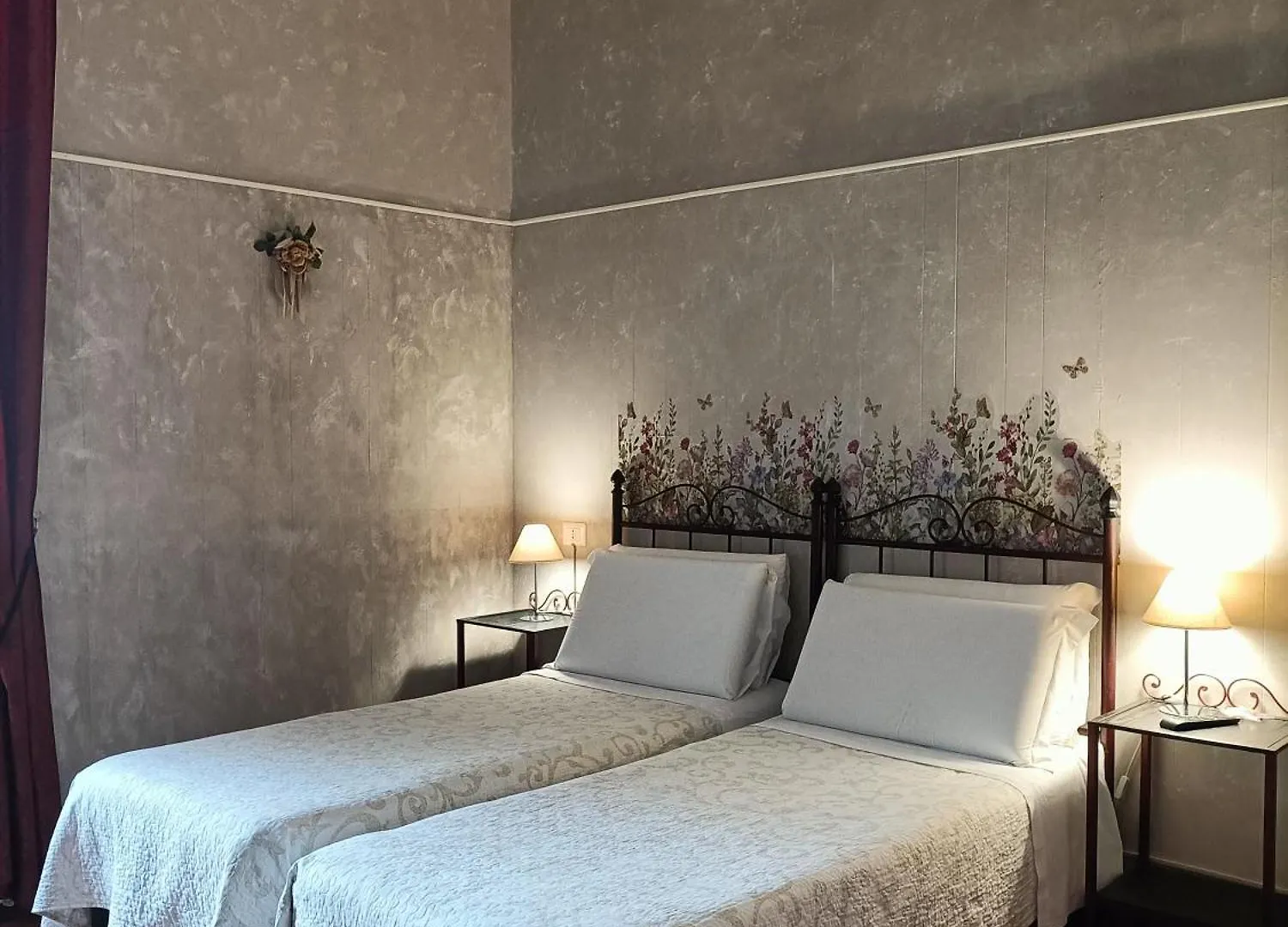 Rossi Hotel Rome